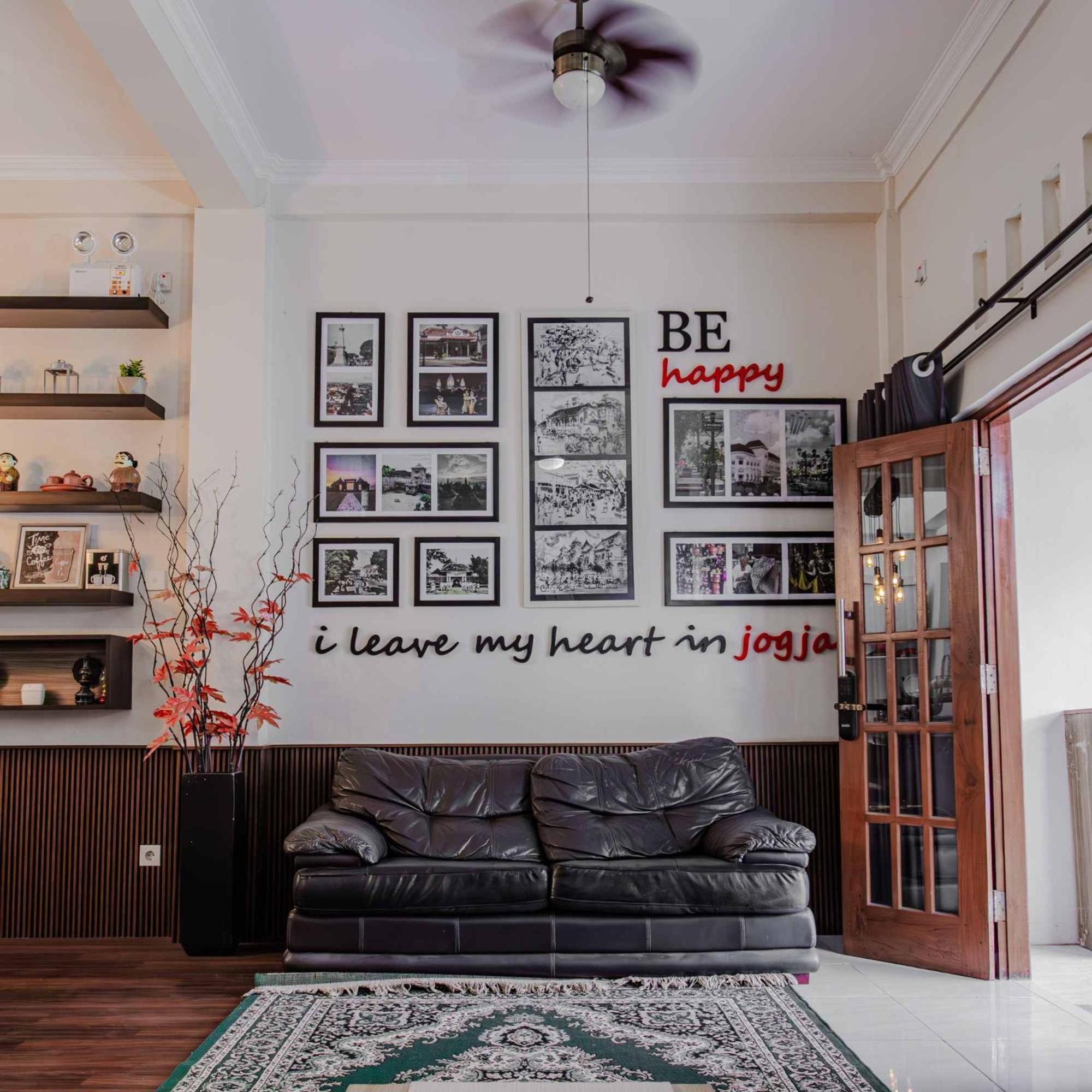 Inez Homestay Yogyakarta Eksteriør billede